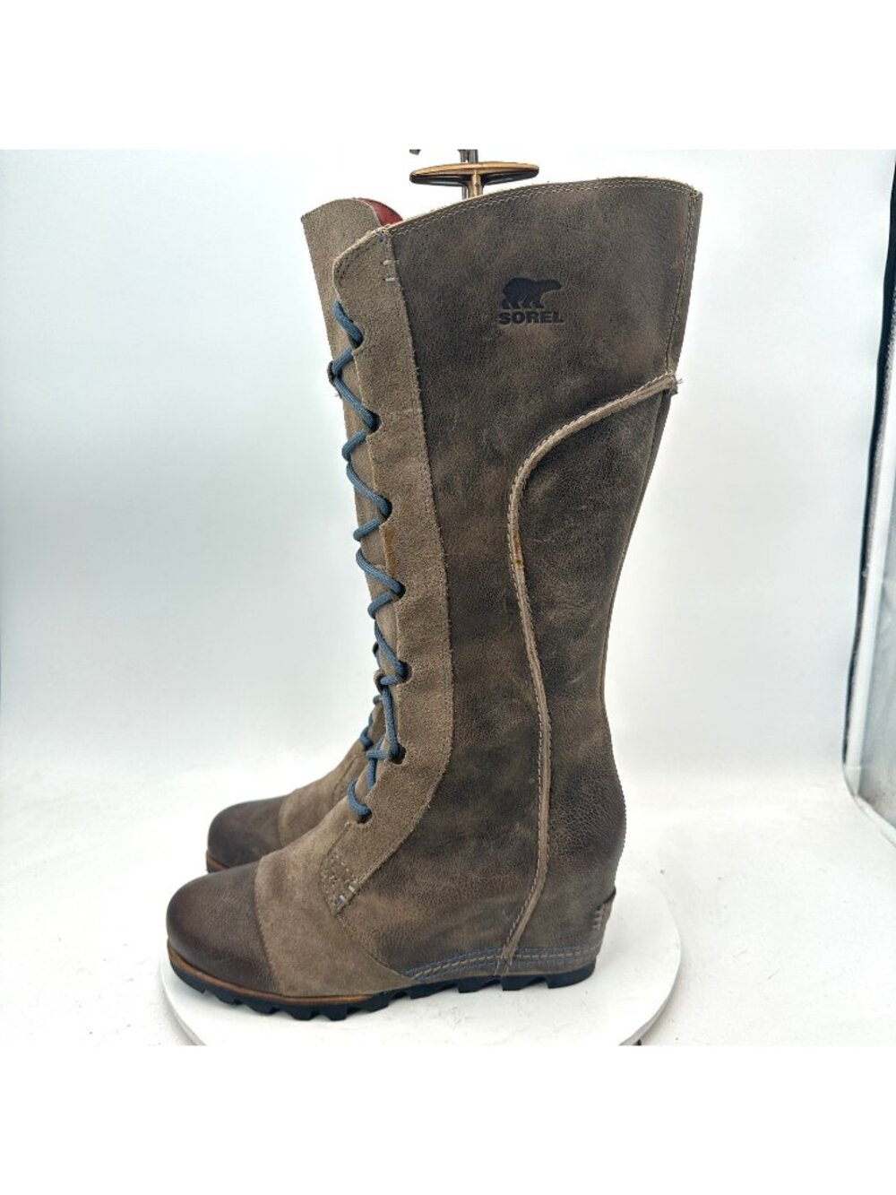 Sorel Com Women Size 9.5 Brown Gray Leather Hidden Wedge Waterproof Boot